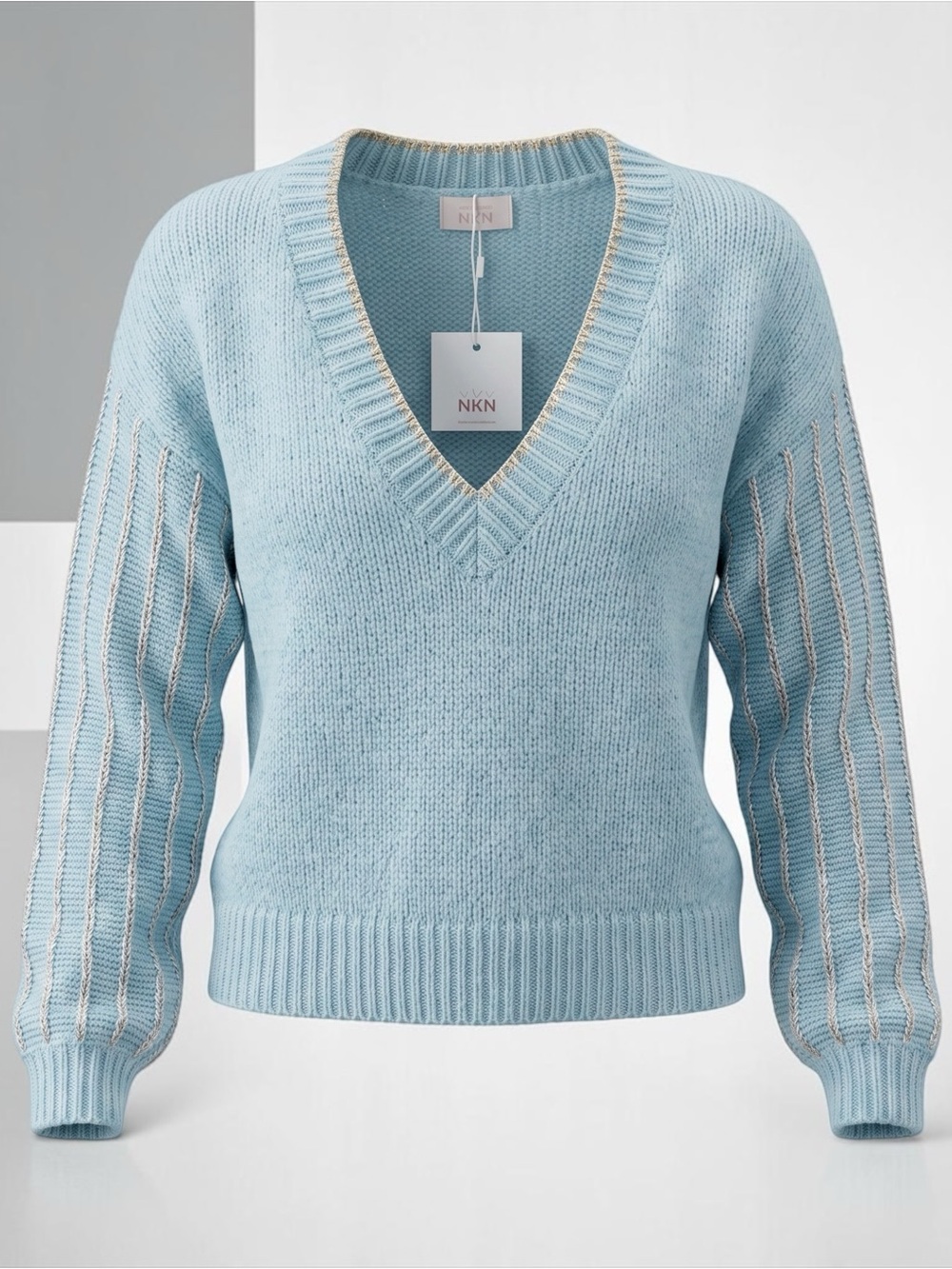 NWT | NKN | Beautiful light teal blue V-Neck Sweater | Size Small